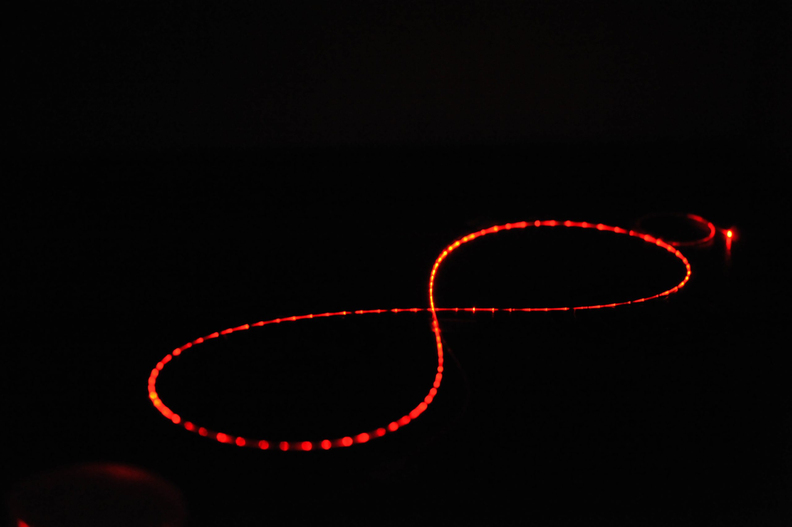 Large-scale FBGs and FBG Strings Fabrication